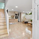 Casa vacanze Mono Urban Design Maisonette